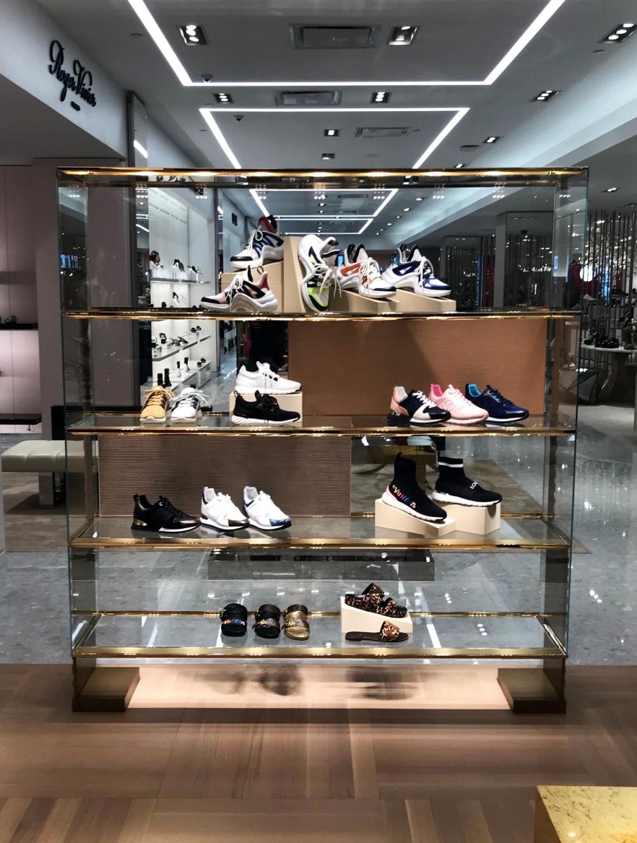 louis vuitton shoe store