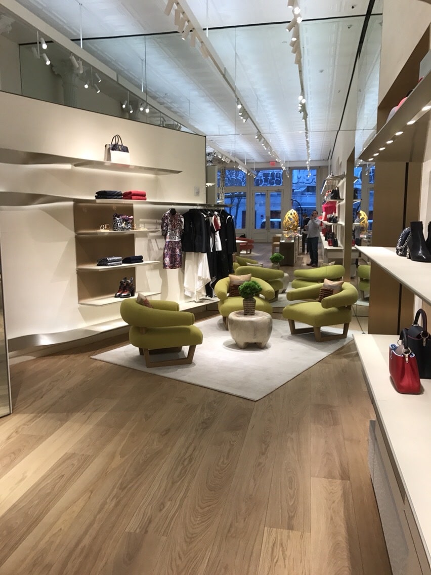 Louis Vuitton boutique - Daniel DeMarco & Associates Inc.