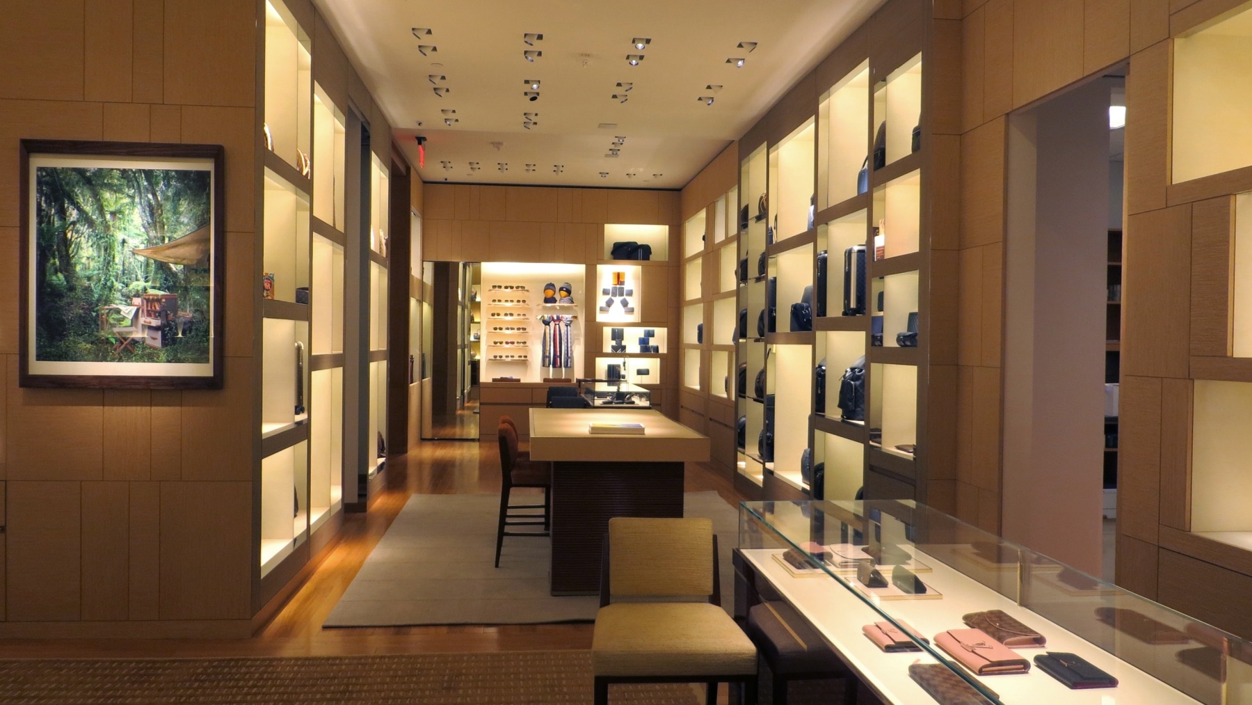 Louis Vuitton - Texas - Daniel DeMarco & Associates Inc.