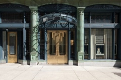 Van Cleef & Arpels Exterior