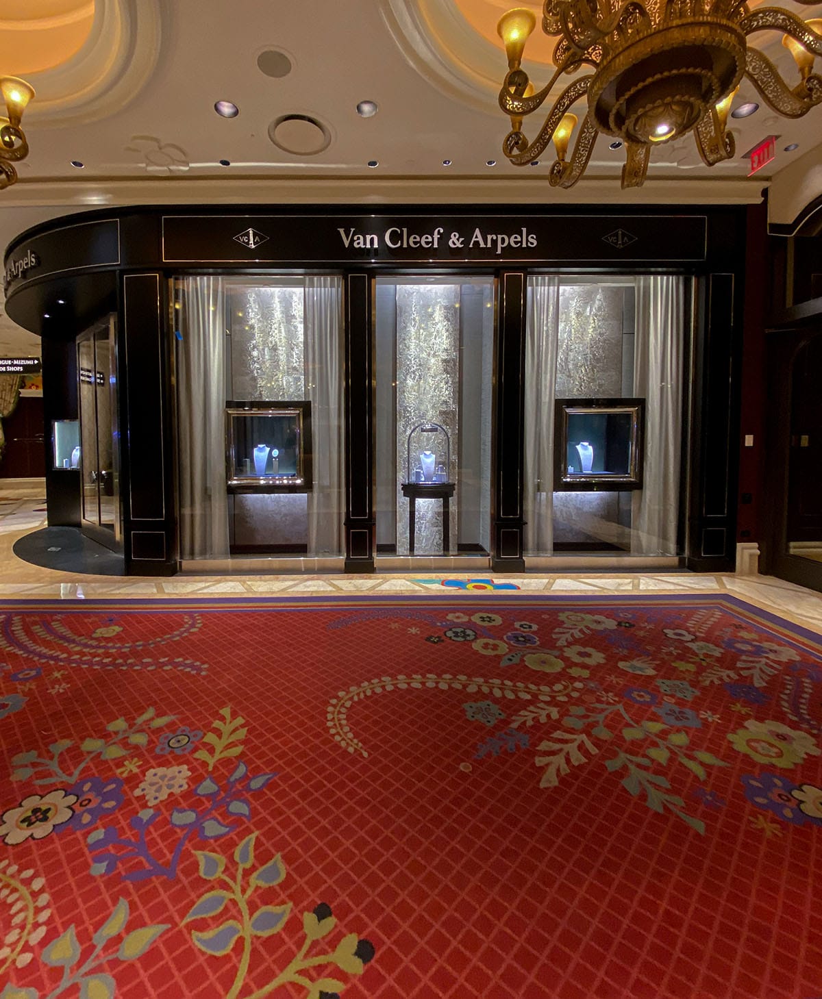 Van Cleef & Arpels at the Wynn Hotel